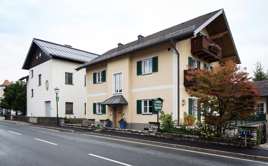 Pension Schiessling อานิฟ ภายนอก รูปภาพ